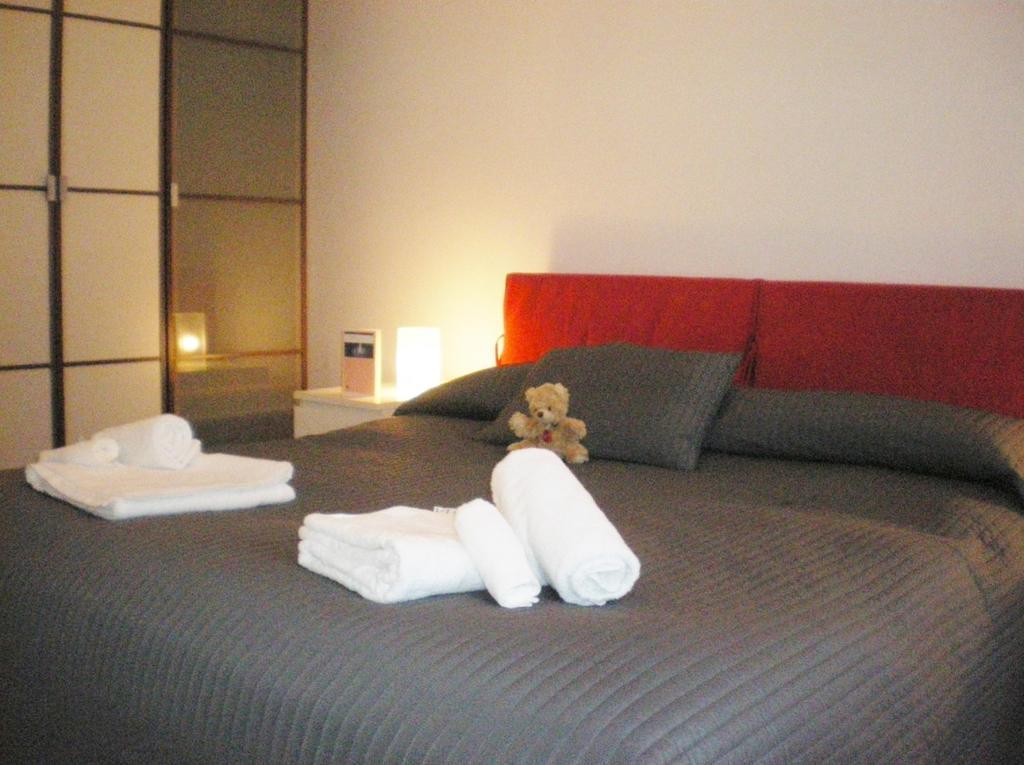 Apartment Melozzo Milan Room photo